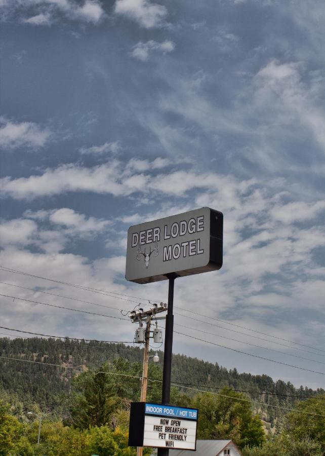 Deer Lodge Motel Sundance Zewnętrze zdjęcie