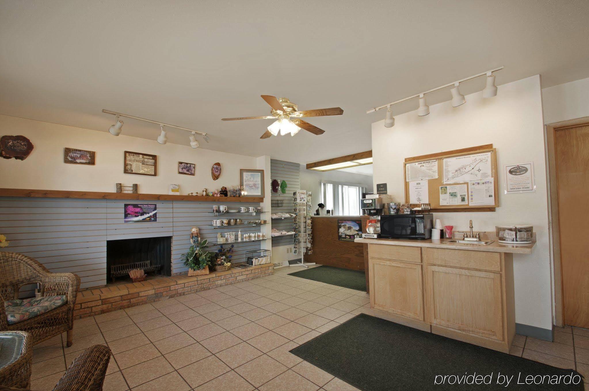 Deer Lodge Motel Sundance Zewnętrze zdjęcie