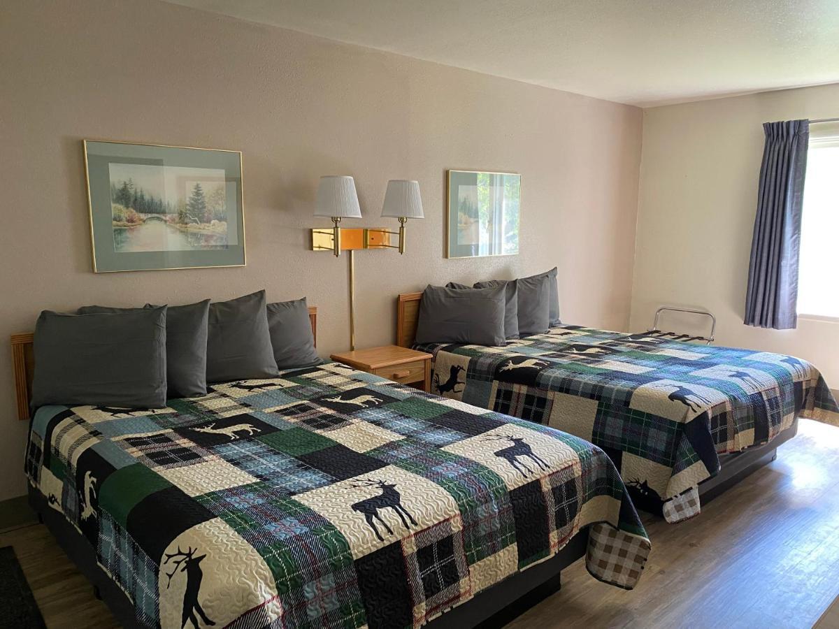 Deer Lodge Motel Sundance Zewnętrze zdjęcie