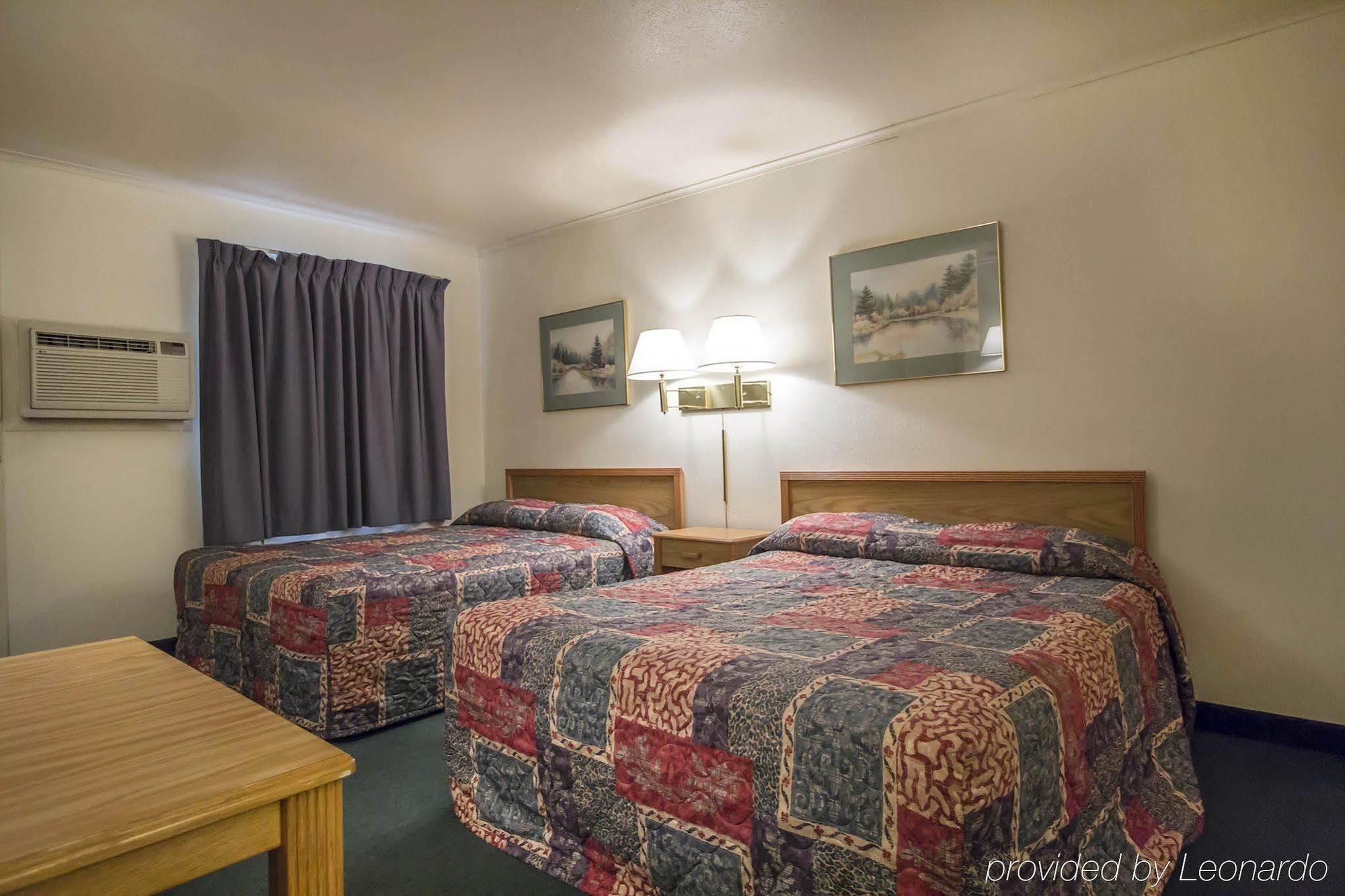 Deer Lodge Motel Sundance Zewnętrze zdjęcie
