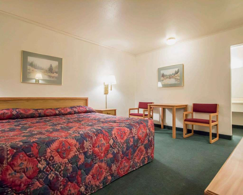 Deer Lodge Motel Sundance Pokój zdjęcie