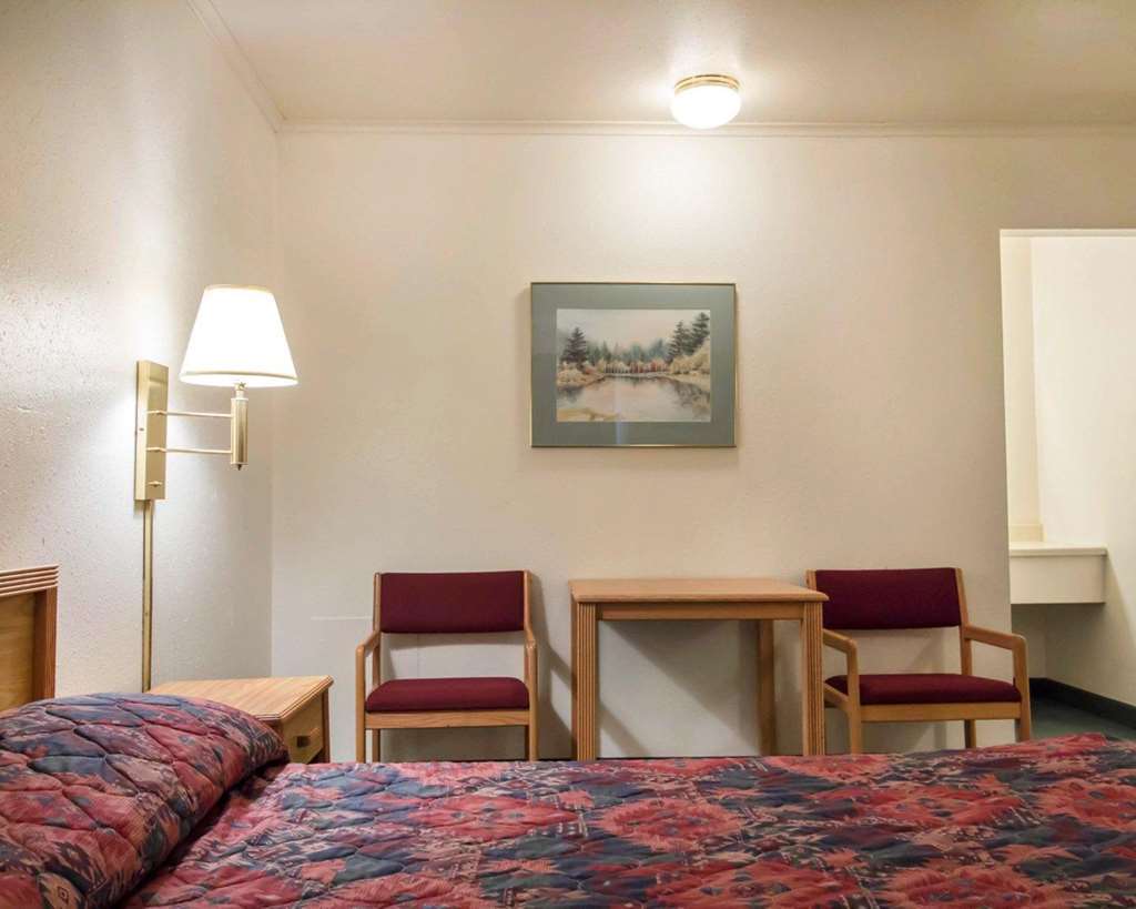 Deer Lodge Motel Sundance Pokój zdjęcie